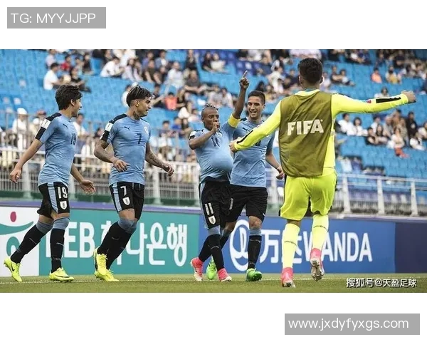 乌拉圭U20对决意大利U20青少年足球赛精彩回顾与分析 乌拉圭U20对决意大利U20青少年足球赛精彩回顾与分析