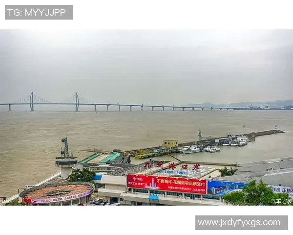 “赛道气候导航图”助运动员奔驰港珠澳大桥 “赛道气候导航图”助运动员奔驰港珠澳大桥